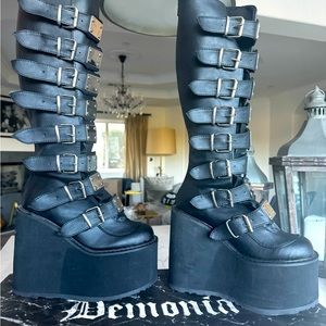 Dolls Kill Demonia Trinity Boots, vegan leather platform goth size 7 wedge